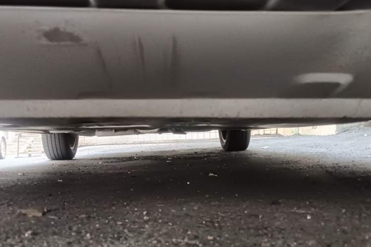 Used Roewe 360 2016 1.5L Automatic Smart Screen Version Chassis Front