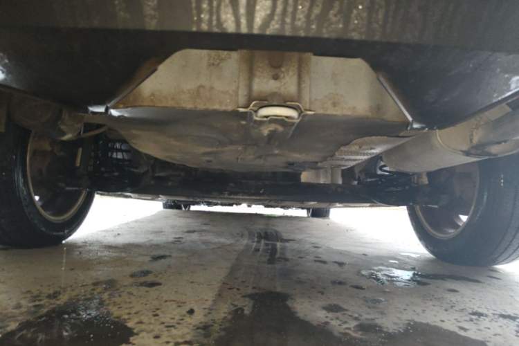 Used Roewe 360 2016 1.5L Automatic Smart Screen Version Chassis Rear