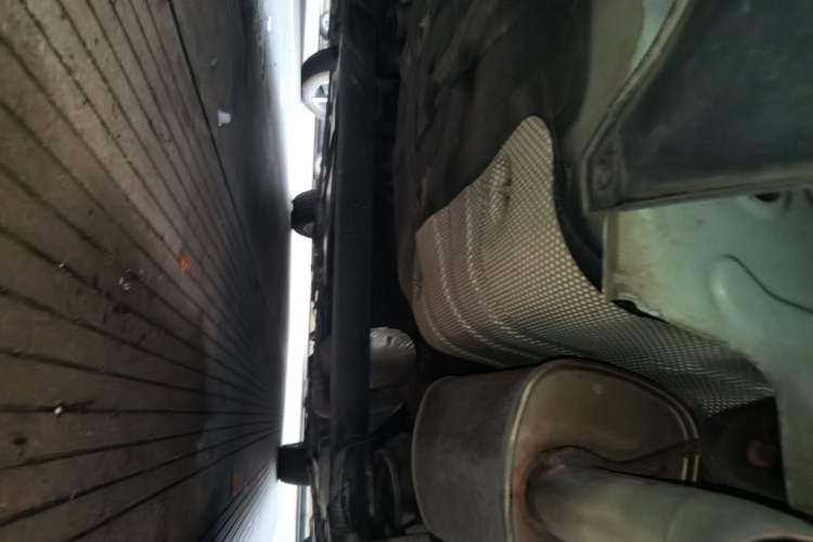 Used Roewe 360 2016 1.5L Automatic Smart Screen Version Chassis Rear