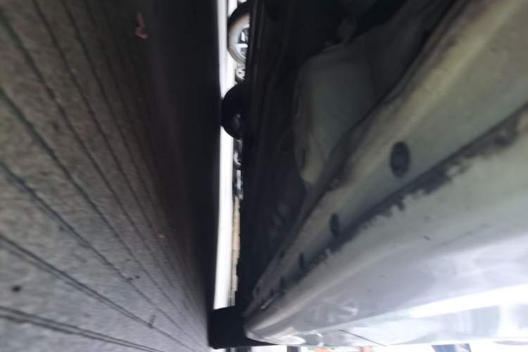Used Roewe 360 2016 1.5L Automatic Smart Screen Version Chassis Rear Right