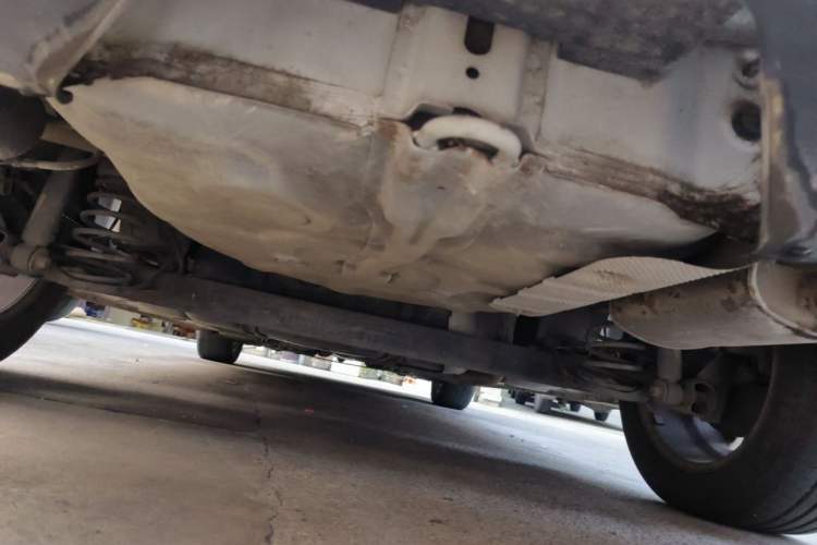 Used Roewe 360 2016 1.5L Automatic Smart Screen Version Chassis Rear