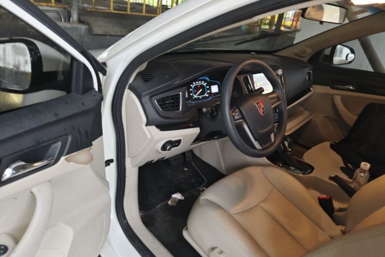 Used Roewe 360 2016 1.5L Automatic Smart Screen Version Driver Seat