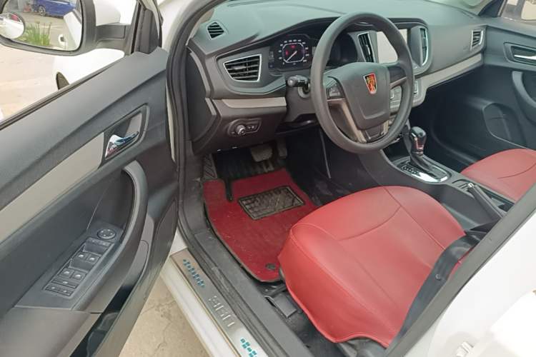 Used Roewe 360 2016 1.5L Automatic Smart Screen Version Driver Seat