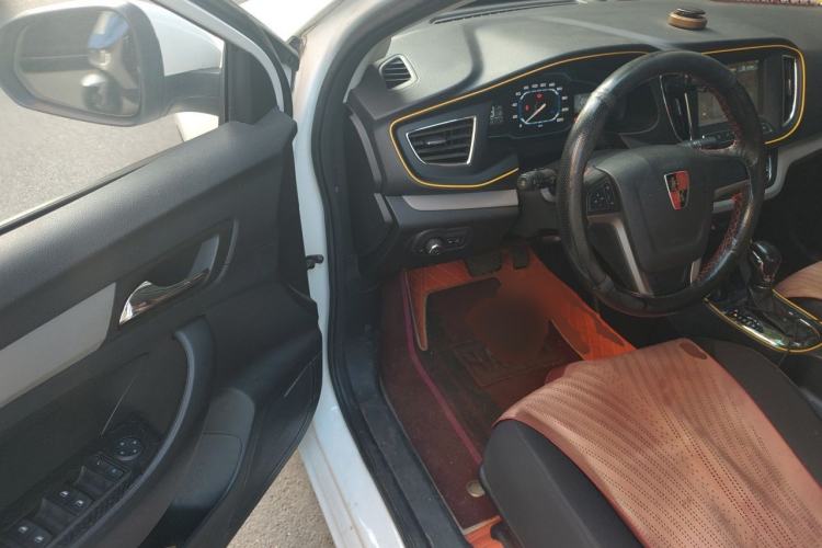 Used Roewe 360 2016 1.5L Automatic Smart Screen Version Driver Seat