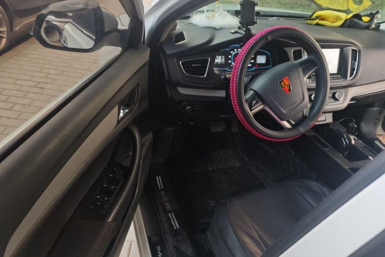 Used Roewe 360 2016 1.5L Automatic Smart Screen Version Driver Seat