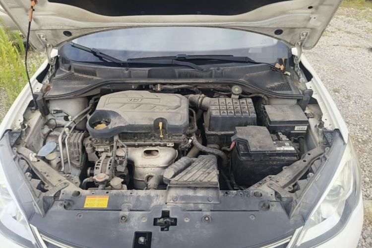 Used Roewe 360 2016 1.5L Manual Smart Screen Version Engine Bay