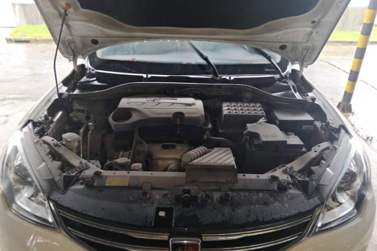 Used Roewe 360 2016 1.5L Automatic Smart Screen Version Engine Bay