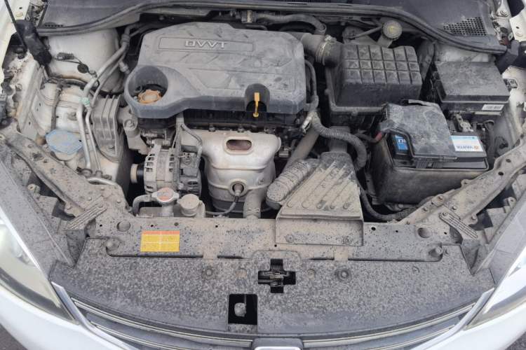 Used Roewe 360 2016 1.5L Manual Smart Screen Version Engine Bay