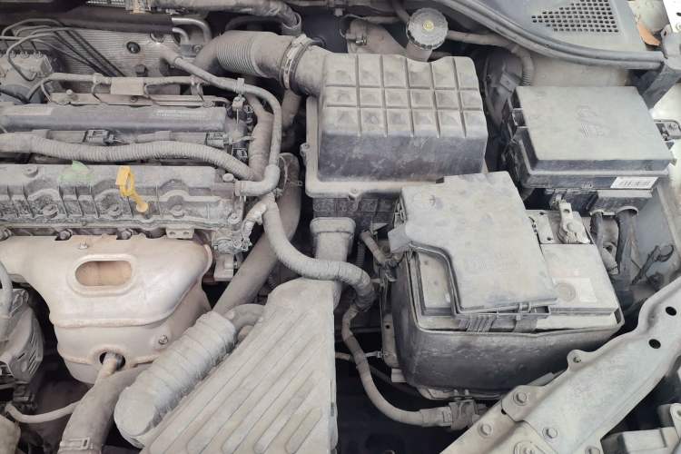 Used Roewe 360 2016 1.5L Manual Smart Screen Version Engine Bay Left