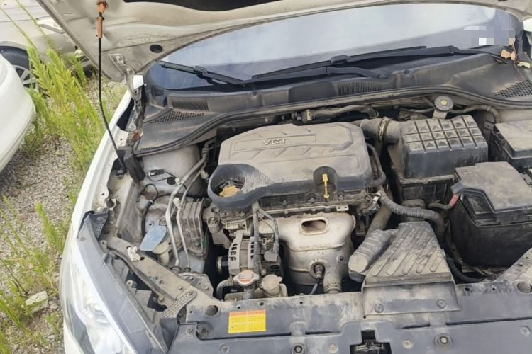 Used Roewe 360 2016 1.5L Manual Smart Screen Version Engine Bay Right