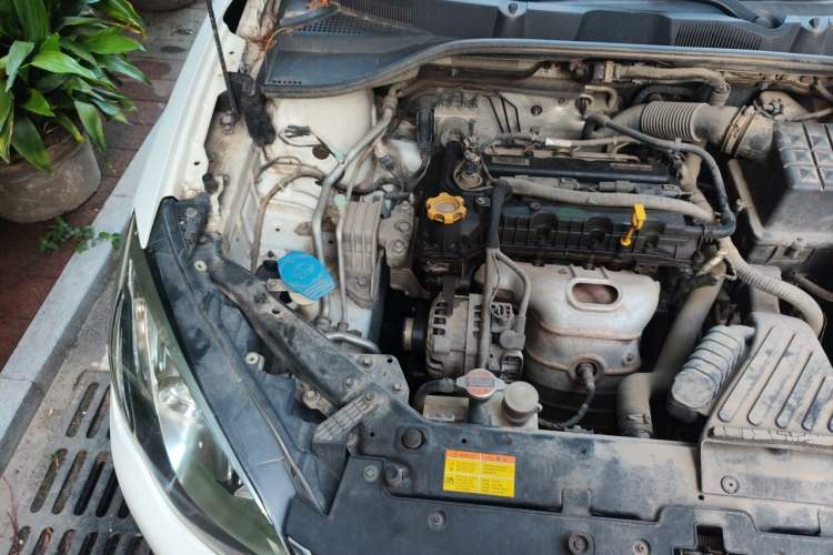 Used Roewe 360 2016 1.5L Automatic Smart Screen Version Engine Bay Right