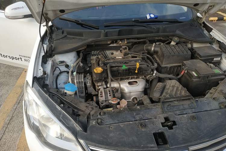 Used Roewe 360 2016 1.5L Automatic Smart Screen Version Engine Bay Right