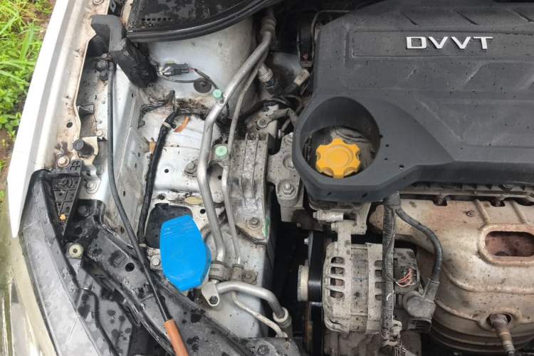 Used Roewe 360 2016 1.5L Manual Smart Screen Version Engine Bay Right