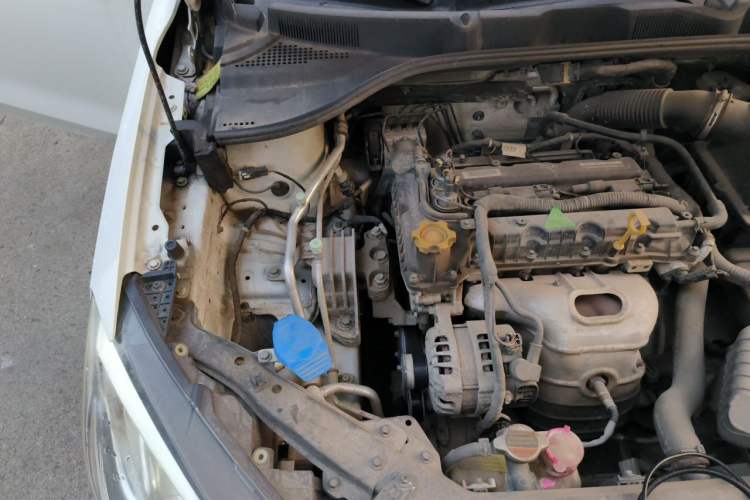 Used Roewe 360 2016 1.5L Automatic Smart Screen Version Engine Bay Right