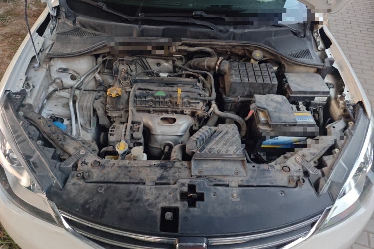 Used Roewe 360 2016 1.5L Automatic Smart Screen Version Engine Bay