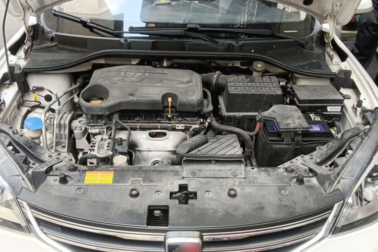 Used Roewe 360 2016 1.5L Automatic Smart Screen Version Engine Bay