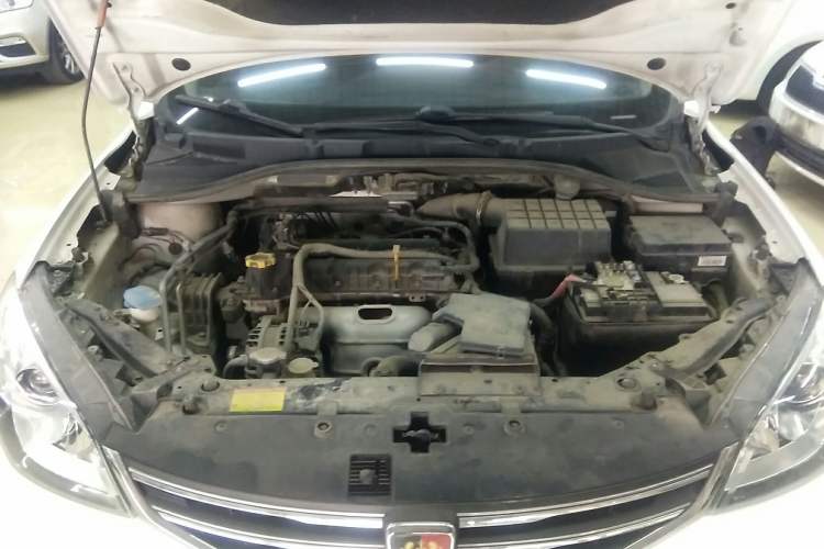 Used Roewe 360 2016 1.5L Automatic Smart Screen Version Engine Bay