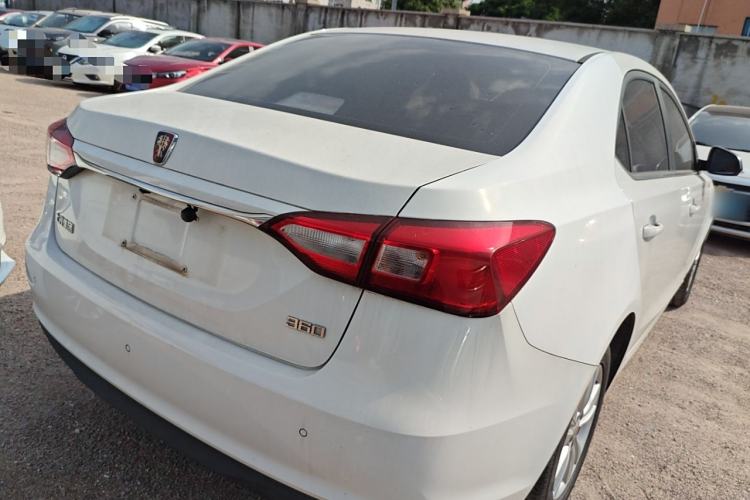 Used Roewe 360 2016 1.5L Manual Smart Screen Version Exterior 5