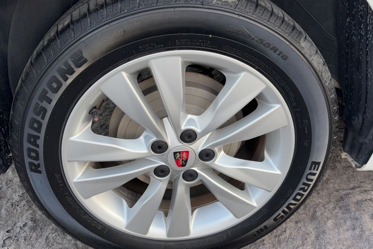 Used Roewe 360 2016 1.5L Manual Smart Screen Version Exterior 5