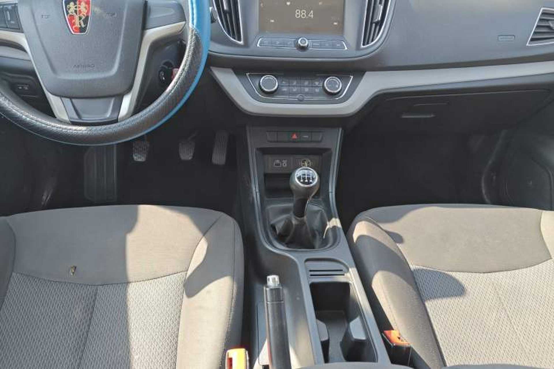 Used Roewe 360 2016 1.5L Manual Smart Screen Version Gear Lever