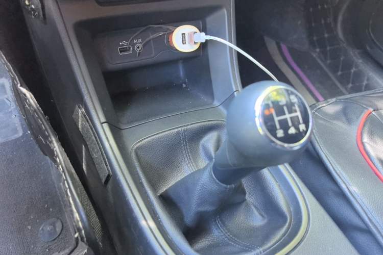 Used Roewe 360 2016 1.5L Manual Smart Screen Version Gear Lever