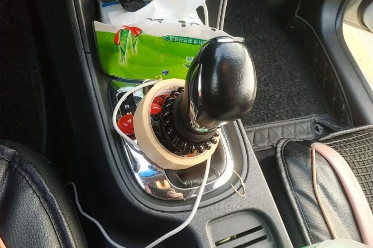 Used Roewe 360 2016 1.5L Automatic Smart Screen Version Gear Lever