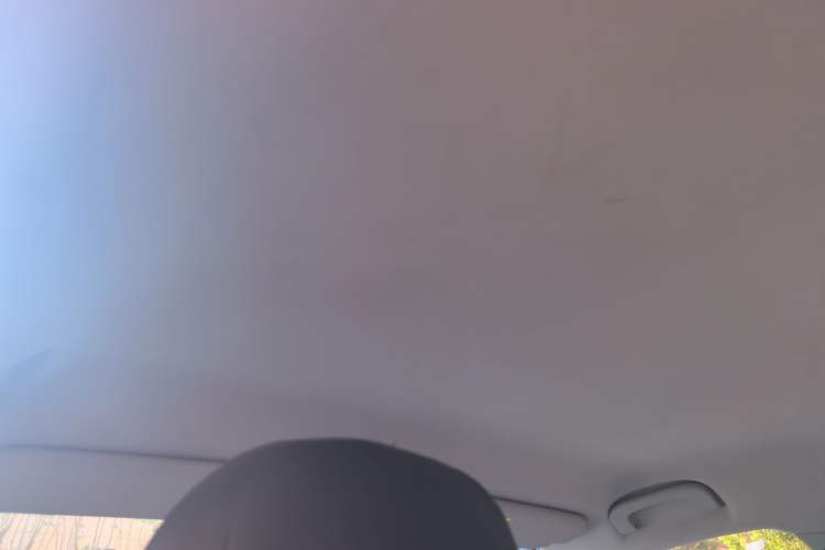 Used Roewe 360 2016 1.5L Automatic Smart Screen Version Headliner