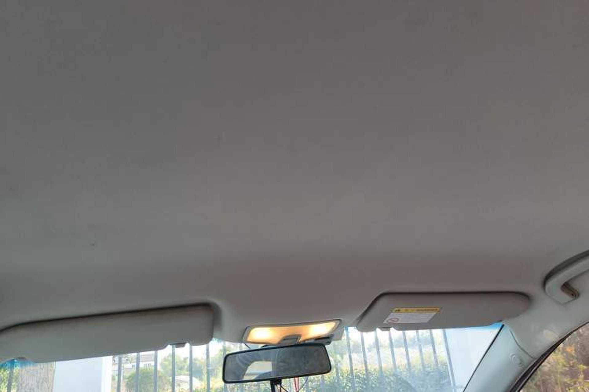 Used Roewe 360 2016 1.5L Automatic Smart Screen Version Headliner
