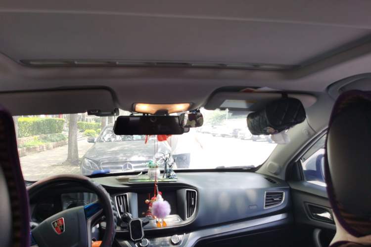 Used Roewe 360 2016 1.5L Automatic Smart Screen Version Headliner