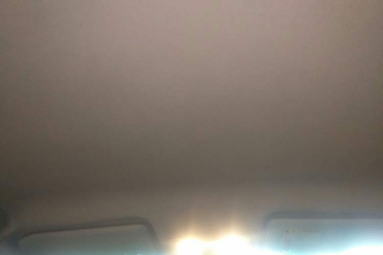Used Roewe 360 2016 1.5L Automatic Smart Screen Version Headliner