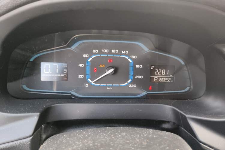 Used Roewe 360 2016 1.5L Automatic Smart Screen Version Instrument Cluster