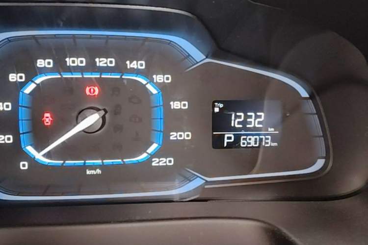 Used Roewe 360 2016 1.5L Automatic Smart Screen Version Instrument Cluster