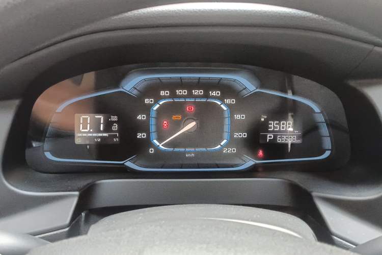 Used Roewe 360 2016 1.5L Automatic Smart Screen Version Instrument Cluster