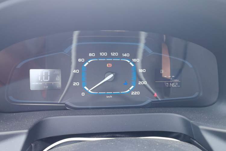 Used Roewe 360 2016 1.5L Manual Smart Screen Version Instrument Cluster