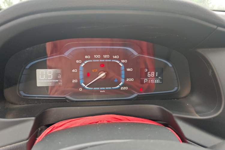 Used Roewe 360 2016 1.5L Automatic Smart Screen Version Instrument Cluster