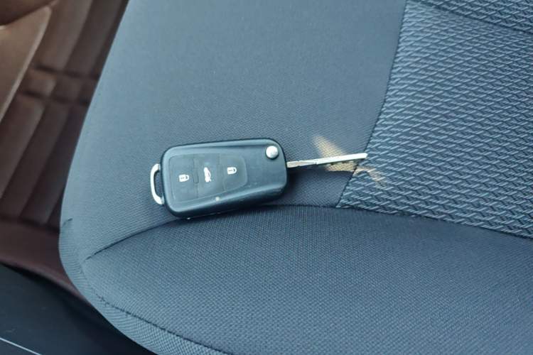 Used Roewe 360 2016 1.5L Manual Smart Screen Version Interior 1
