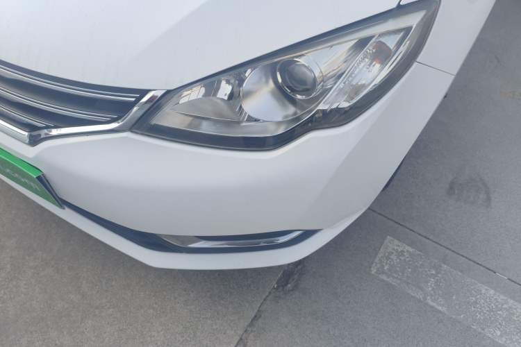 Used Roewe 360 2016 1.5L Manual Smart Screen Version Left Front Headlight