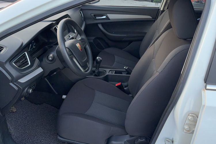 Used Roewe 360 2016 1.5L Manual Smart Screen Version Left Front Seat