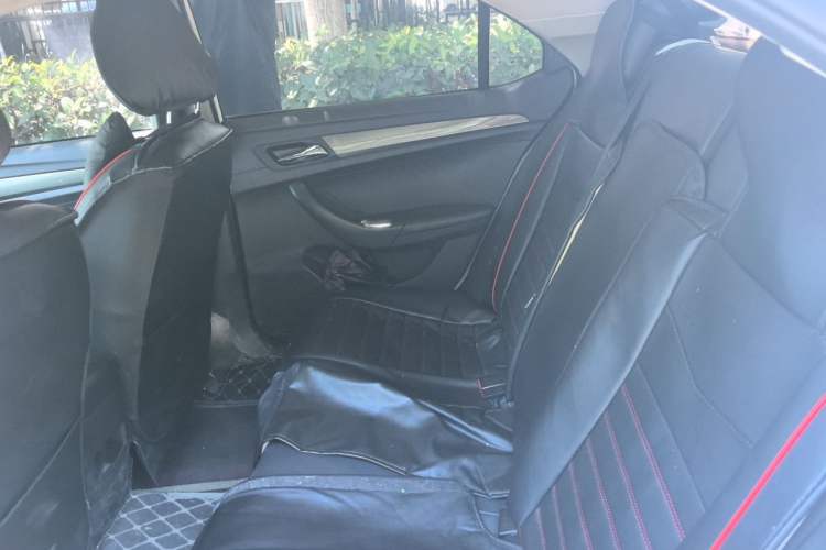 Used Roewe 360 2016 1.5L Manual Smart Screen Version Left Rear Seat