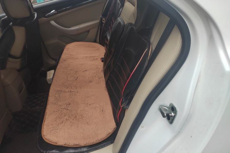 Used Roewe 360 2016 1.5L Manual Smart Screen Version Left Rear Seat