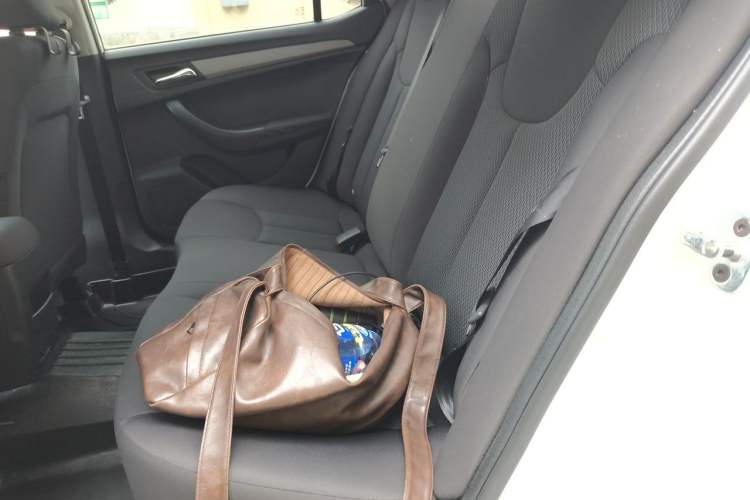 Used Roewe 360 2016 1.5L Manual Smart Screen Version Left Rear Seat