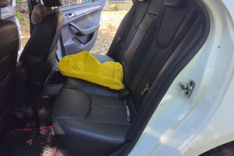 Used Roewe 360 2016 1.5L Manual Smart Screen Version Left Rear Seat
