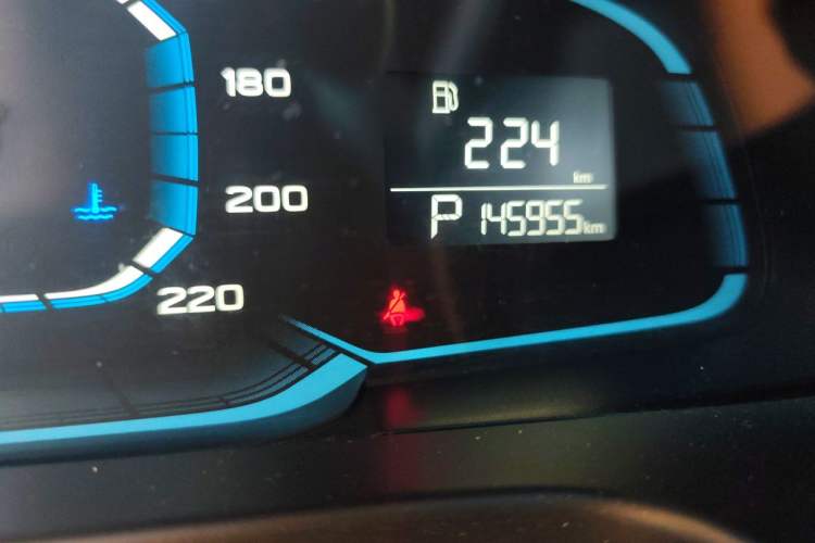 Used Roewe 360 2016 1.5L Automatic Smart Screen Version Odometer Close Up