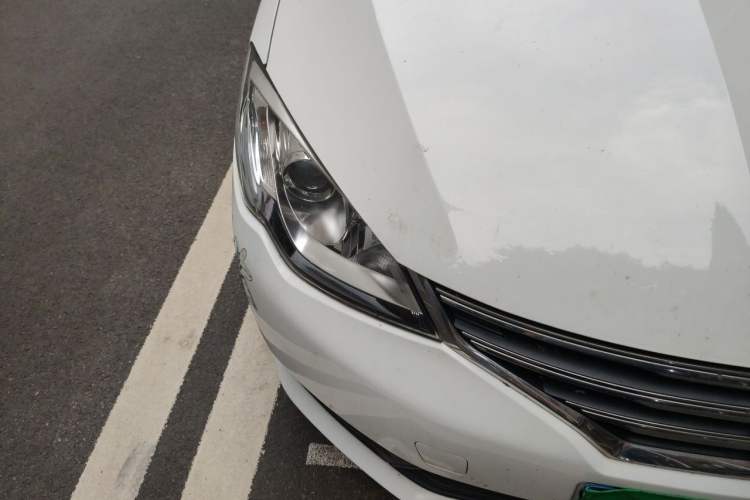 Used Roewe 360 2016 1.5L Manual Smart Screen Version Right Front Headlight