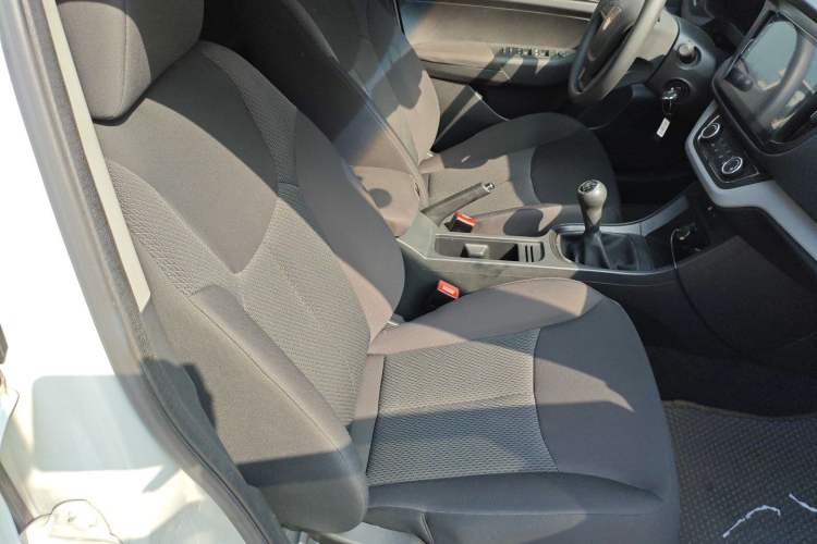 Used Roewe 360 2016 1.5L Manual Smart Screen Version Right Front Seat