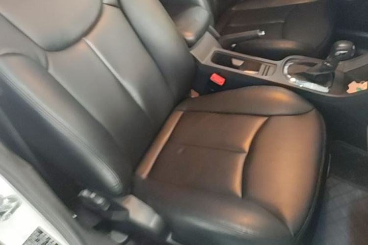Used Roewe 360 2016 1.5L Automatic Smart Screen Version Right Front Seat