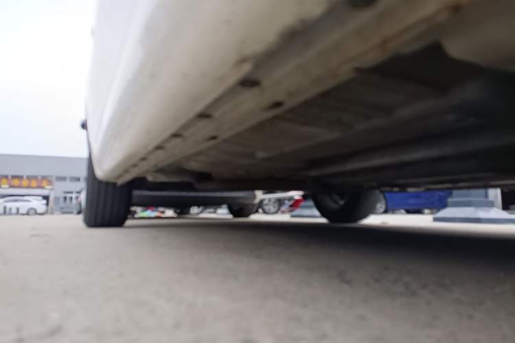Used Roewe 360 2016 1.5L Automatic Smart Screen Version Right Side Sill