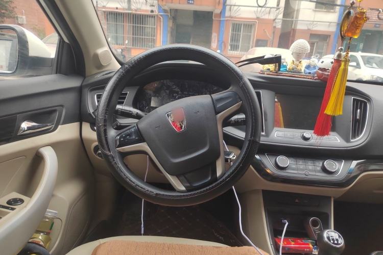 Used Roewe 360 2016 1.5L Manual Smart Screen Version Steering Wheel