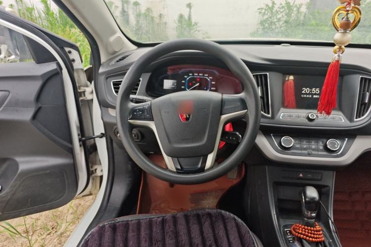 Used Roewe 360 2016 1.5L Automatic Smart Screen Version Steering Wheel