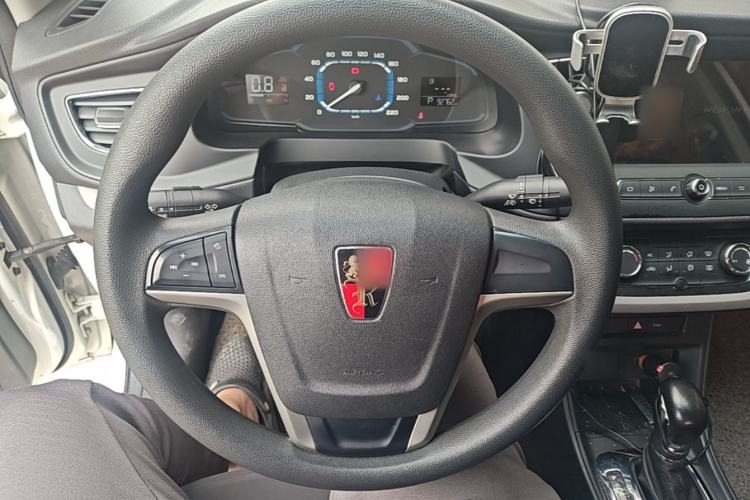 Used Roewe 360 2016 1.5L Automatic Smart Screen Version Steering Wheel